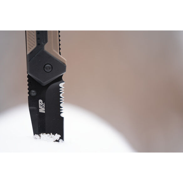 Smith & Wesson&reg; M&P&reg; Repo Spring Assisted Folding Knife